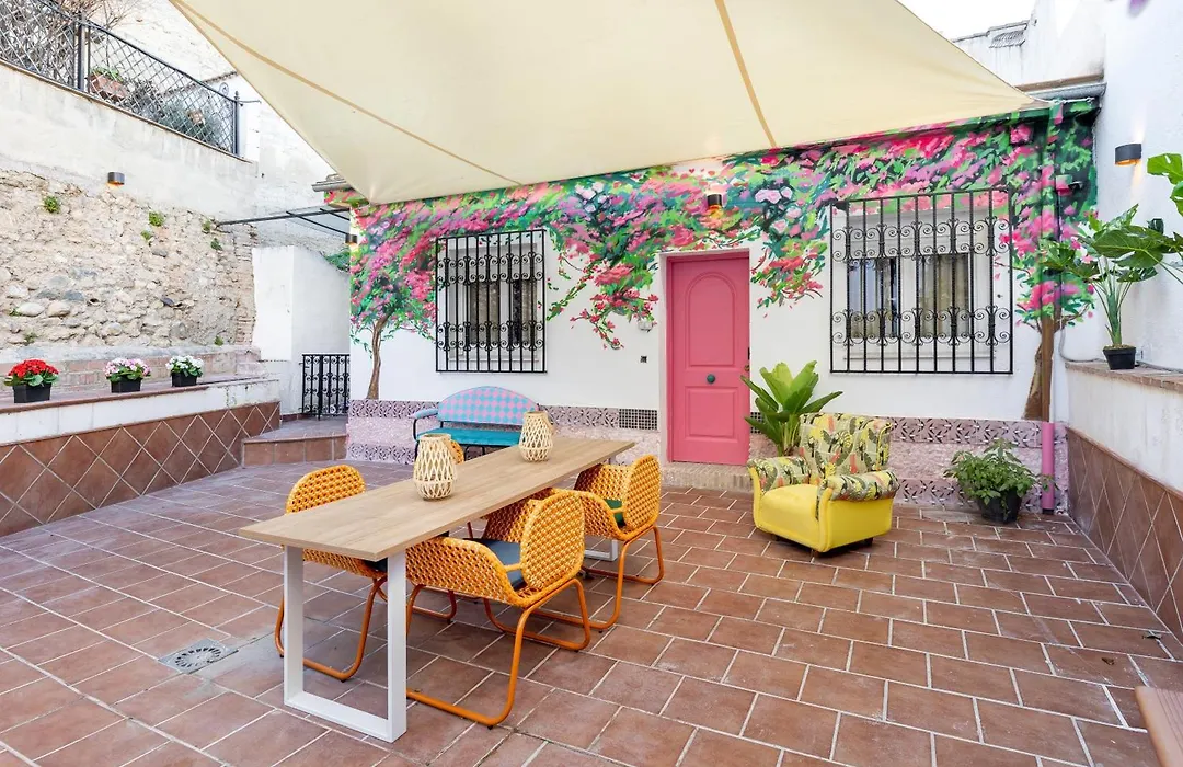 Apartamentos - PinkSparrow --1